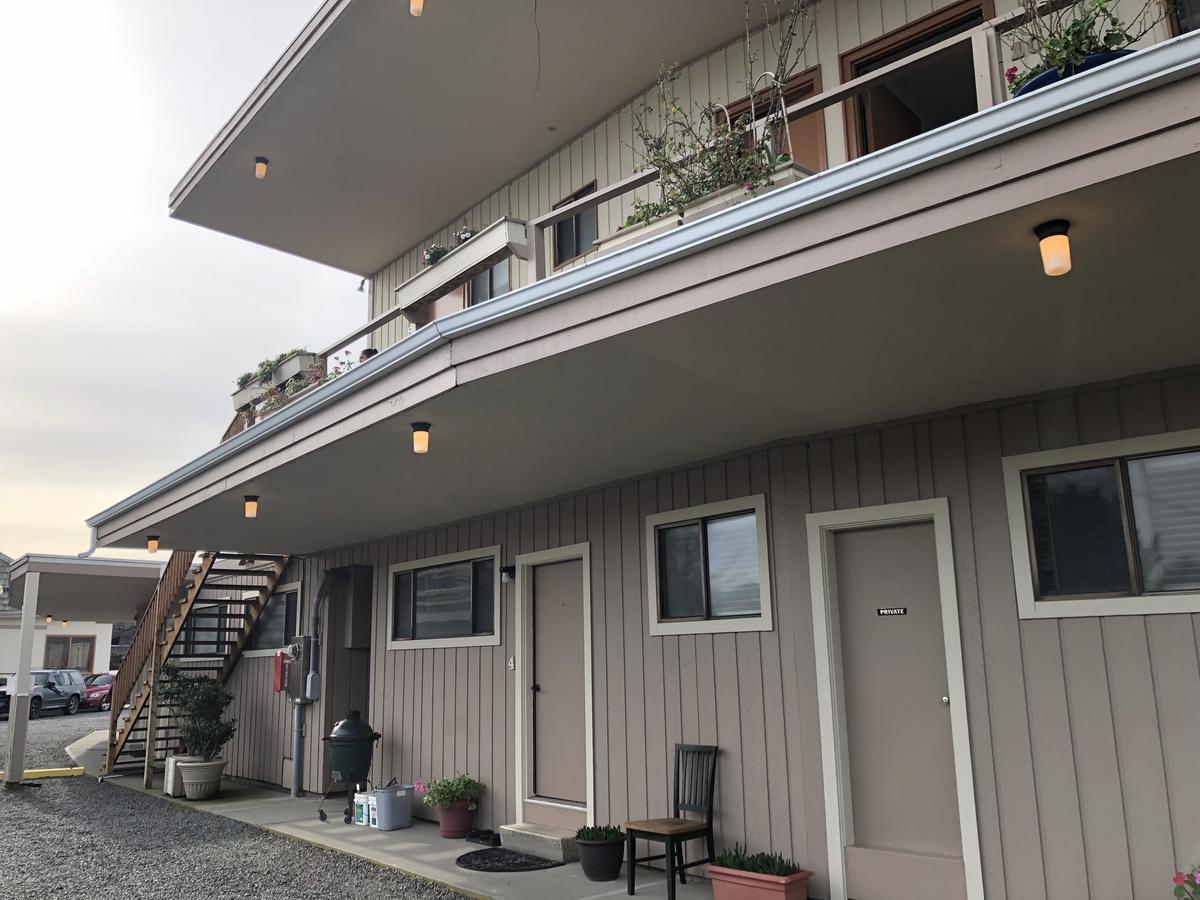 Webb'S Scenic Surf Hotel Cannon Beach Exterior photo